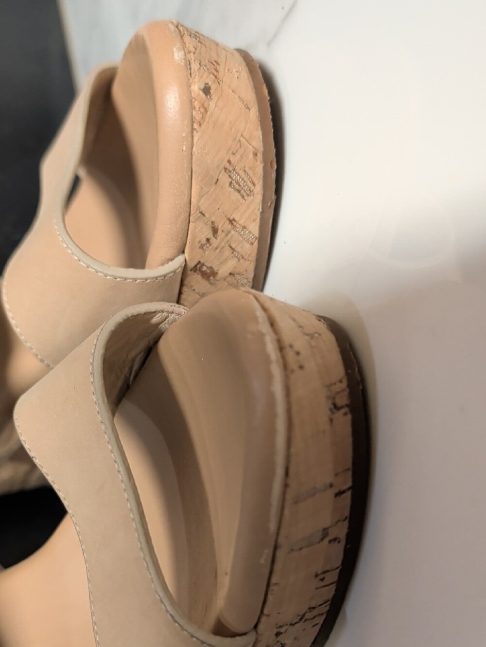 UGG Elena Nubuck Leather Slingback Platform Wedge Sandals Size 9 Used Exc - Picture 8 of 9